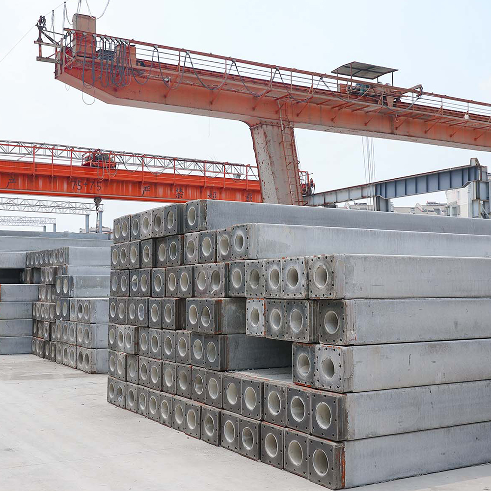 Tumpukan beton persegi