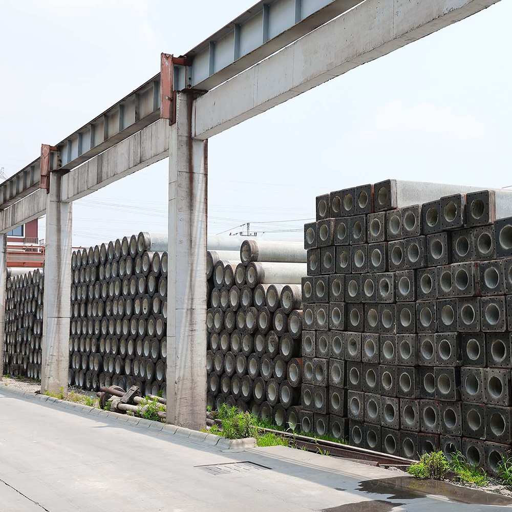 Tumpukan beton persegi